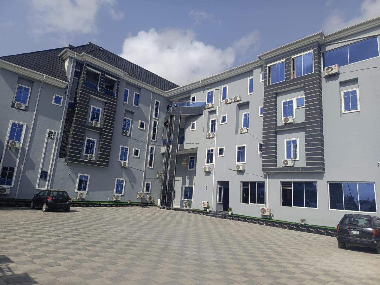 West Wing Hotel Лагос Экстерьер фото